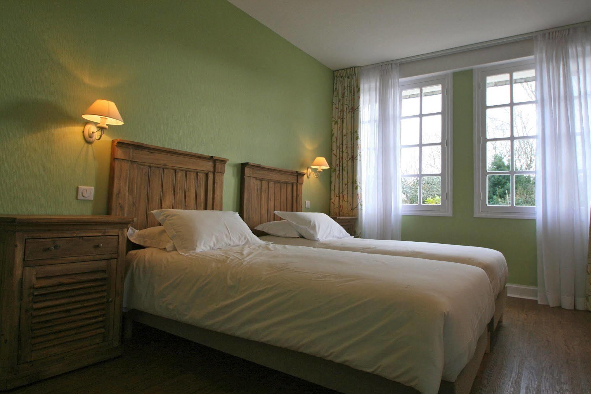 Auberge Du Cabestan Hotel Audierne Buitenkant foto