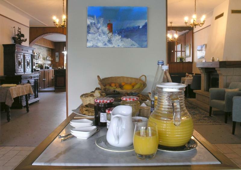 Auberge Du Cabestan Hotel Audierne Buitenkant foto
